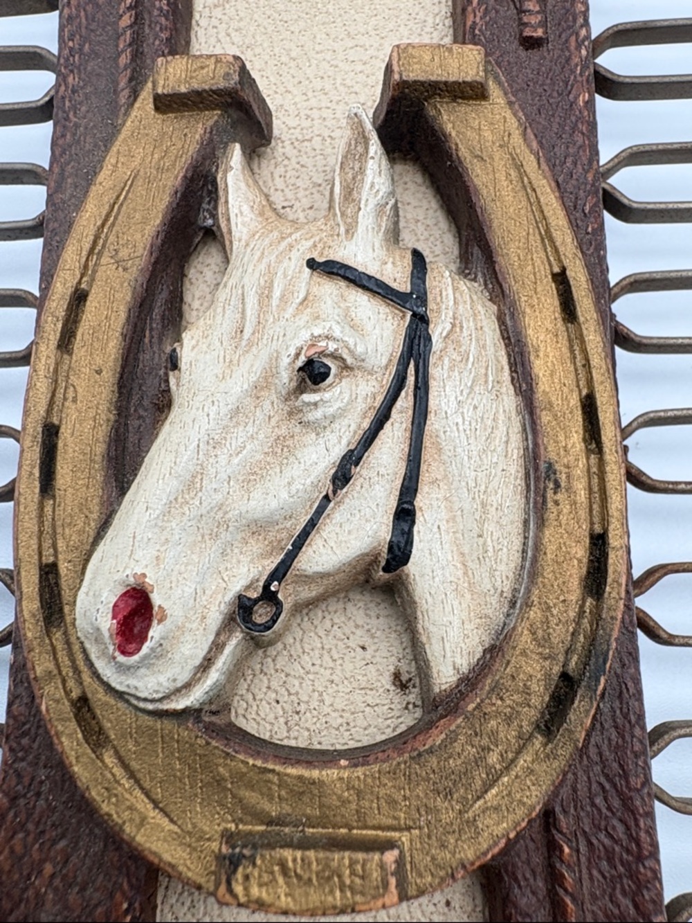 Vintage Western Horse Head Horseshoe Wall Rack‎ / Tie Holder Decor - Picture 3 of 7